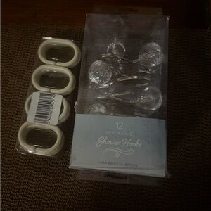 Elegant Clear and Cream Shower Hooks